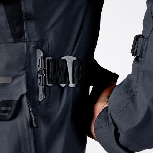 BUNDA IXS TOURSTER-GTX 1.0 – TMAVĚ ŠEDÁ (PRODLOUŽENÁ): 3-VRSTVÝ GORE-TEX® LAMINÁT, CERTIFIKACE AAA A EXTRA DÉLKA PRO VYSOKÉ POSTAVY - TEXTILNÍ BUNDY - NA MOTORKÁŘE