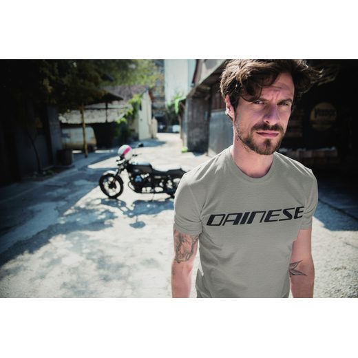 PÁNSKÉ TRIKO S KRÁTKÝM RUKÁVEM DAINESE ŠEDÁ - TRIČKA - NA MOTORKÁŘE