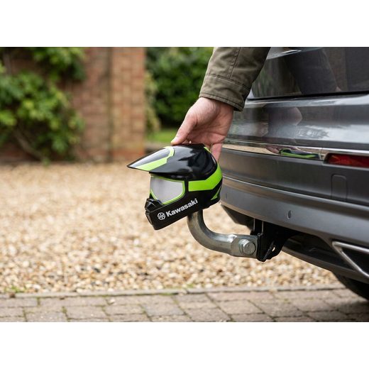 KRYT NA TAŽNÉ ZAŘÍZENÍ AUTOMOBILU - TVAR HELMY KAWASAKI - DÁRKY PRO FANOUŠKY KAWASAKI - NA MOTORKÁŘE