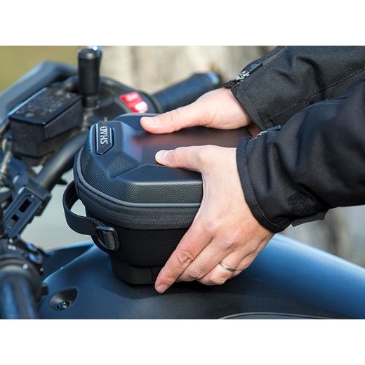 TANKVAK SHAD E03CL X0SE03CL PRO CLICK SYSTEM SE ZÁMKEM A KLÍČKEM - SHAD CLICK SYSTÉM - NA MOTORKU