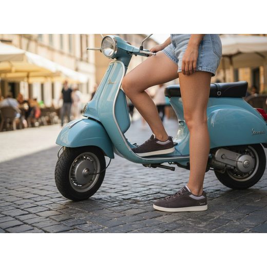 BOTY VESPA FESTIVAL - ŠEDÁ - BOTY - NA MOTORKÁŘE