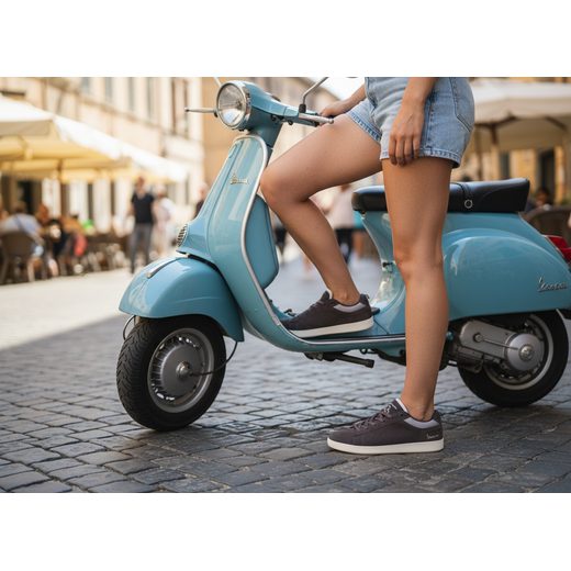 BOTY VESPA FESTIVAL - ŠEDÁ - BOTY - NA MOTORKÁŘE