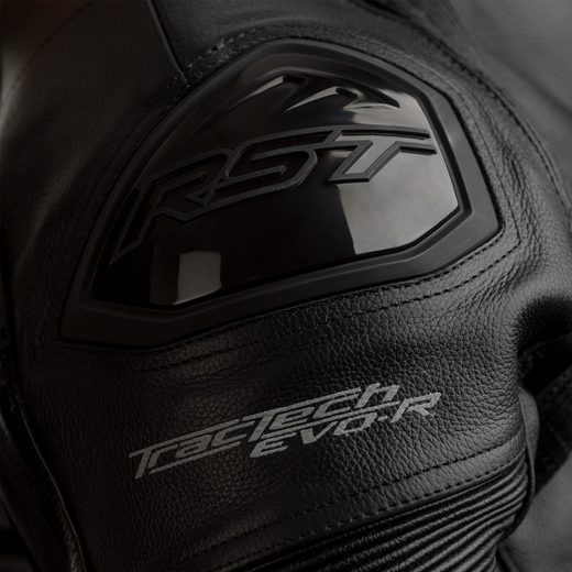 PÁNSKÁ KOŽENÁ BUNDA RST 2461 TRACTECH EVO R CE - ČERNÁ - KOŽENÉ BUNDY - NA MOTORKÁŘE