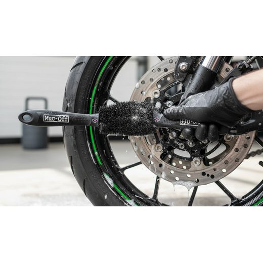 KARTÁČ NA KOLA A KOMPONENTY MUC-OFF 371 - DÁRKY PRO MOTOKROSAŘE - NA MOTORKÁŘE