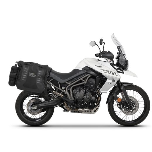 KOMPLETNÍ SADA BOČNÍCH ADVENTURE BRAŠEN SHAD TERRA TR40, VČETNĚ MONTÁŽNÍ SADY SHAD TRIUMPH TIGER 800