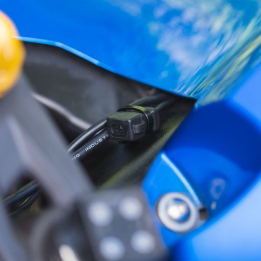 ZÁSUVKA PRO MOŽNOST DOBÍJENÍ, TYP USB C 5V/3A, OXFORD - MOTO ZÁSUVKY - NA MOTORKU