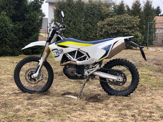 Test motocyklu Husqvarna 701 Enduro 2019