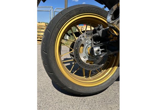 KAWASAKI Z900RS SE - BAZAR - BAZAR MOTOCYKLŮ - MOTOBAZAR