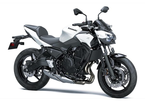 KAWASAKI Z650 - BÍLÁ 2026 - SUPERNAKED - MOTORKY