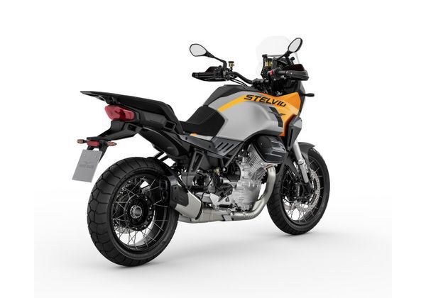 STELVIO E5+ ARAS - ŽLUTÁ 2024 - MOTOCYKLY MOTO GUZZI - MOTORKY