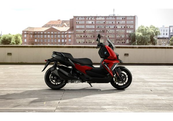 BMW C 400 X - PASSION - URBAN MOBILITY - MOTORKY