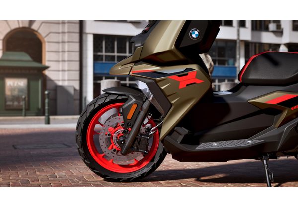 BMW C 400 X - KALAMATA MATNÁ 2025 - URBAN MOBILITY - MOTORKY