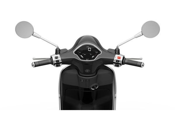 VESPA PRIMAVERA 125 E5+ - ČERNÁ 2026 - PRIMAVERA - SKÚTRY