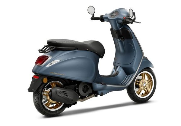 VESPA PRIMAVERA 125 OFFICINA 8 4T - MODRÁ/ZLATÁ - PRIMAVERA - SKÚTRY