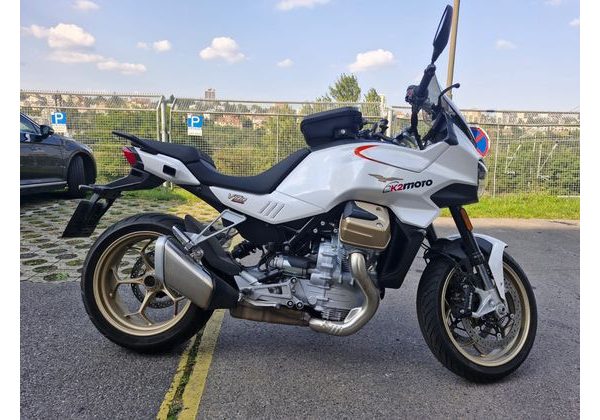 MOTO GUZZI V100 MANDELLO - DEMO 2024