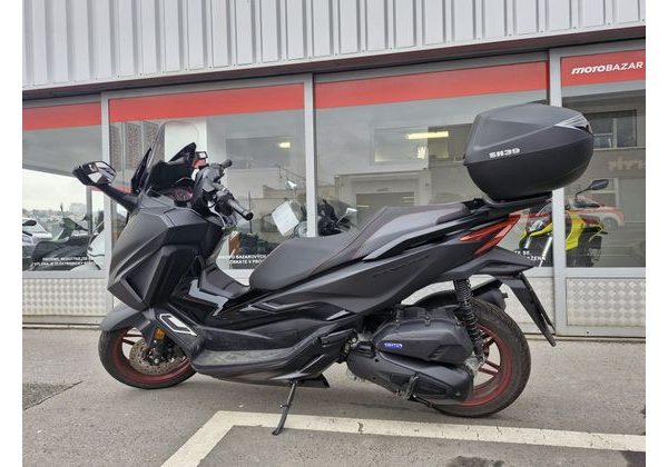 HONDA FORZA 125 SE - 2023 - BAZAR - HONDA - MOTOBAZAR