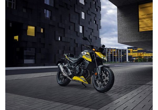 HONDA CB750 HORNET - ŽLUTÁ 2026 - CB750 HORNET - MOTORKY