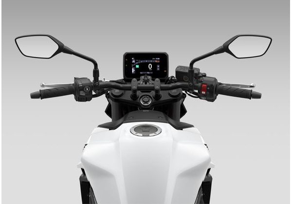 HONDA CB750 HORNET - BÍLÁ 2025 - CB750 HORNET - MOTORKY