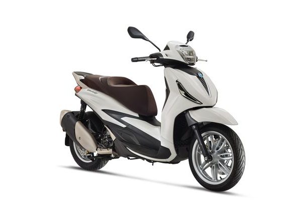 PIAGGIO BEVERLY 300 BIANCO LUNA - BEVERLY - SKÚTRY