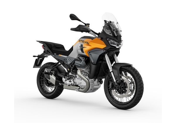 STELVIO E5+ ARAS - ŽLUTÁ 2024 - MOTOCYKLY MOTO GUZZI - MOTORKY