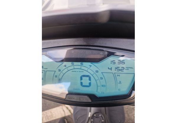 PIAGGIO MEDLEY 125 S - BAZAR - SKÚTRY - MOTOBAZAR