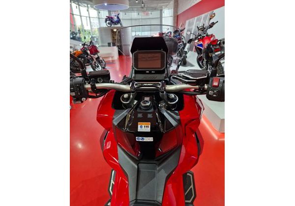 HONDA X-ADV 750 - DEMO 2024 - DEMO AKČNÍ MOTOCYKLY - MOTORKY