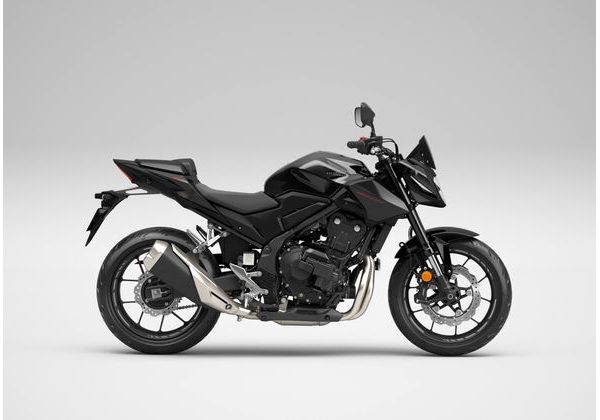 HONDA CB500 HORNET - ČERNÁ 2026 - CB500 HORNET - MOTORKY