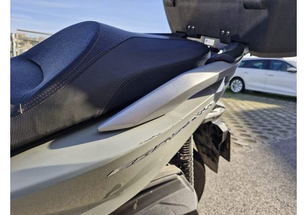 HONDA FORZA 350 - BAZAR - HONDA - MOTOBAZAR