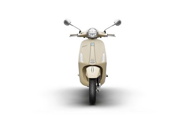 VESPA PRIMAVERA 125 S E5+ - BÍLÁ 2026 - PRIMAVERA - SKÚTRY
