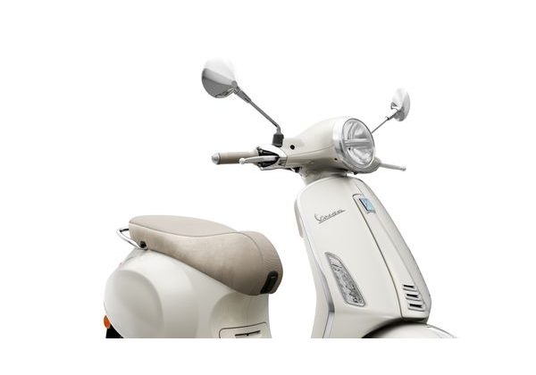 VESPA PRIMAVERA 125 S E5+ - BÍLÁ 2026 - PRIMAVERA - SKÚTRY