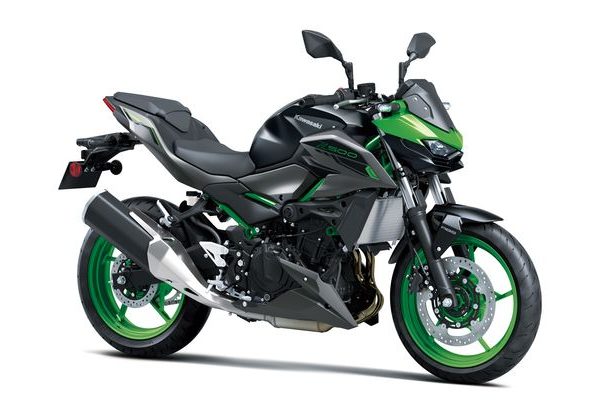 KAWASAKI Z500 SE ZELENÁ 2024