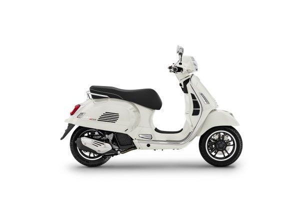 VESPA GTS 125 S HPE FL ABS E5+ BIANCO INNOCENTE 2026 - GTS - SKÚTRY