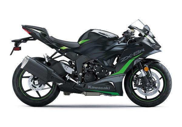 KAWASAKI ZX-6R ČERNÁ 2025 - SUPERSPORT & SPORT - MOTORKY