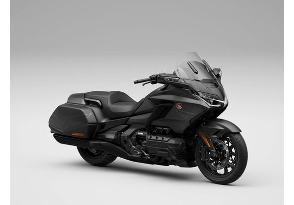 HONDA GL 1800 GOLDWING - MATNÁ ČERNÁ 2025 - GL1800 GOLD WING - MOTORKY