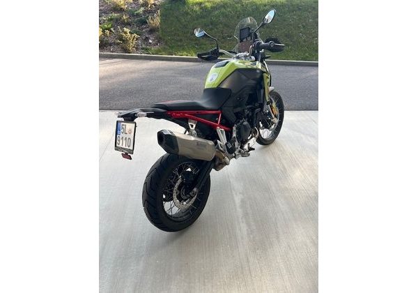 BMW F 900 GS - DEMO 2025 - DEMO AKČNÍ MOTOCYKLY - MOTORKY