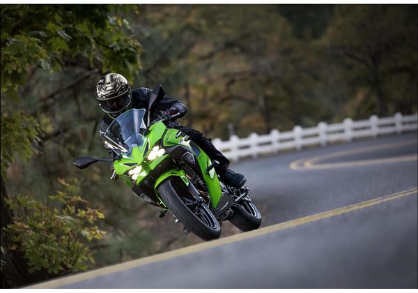 KAWASAKI NINJA 500 SE - ZELENÁ 2026