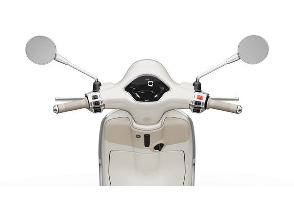 VESPA PRIMAVERA 125 S E5+ - BÍLÁ 2026 - PRIMAVERA - SKÚTRY