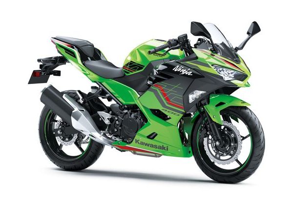 KAWASAKI NINJA 400 ZELENÁ 2023