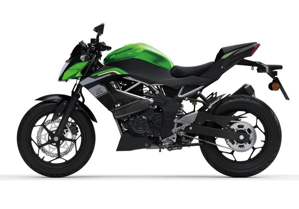 KAWASAKI Z125 - ZELENÁ 2026 - SUPERNAKED - MOTORKY