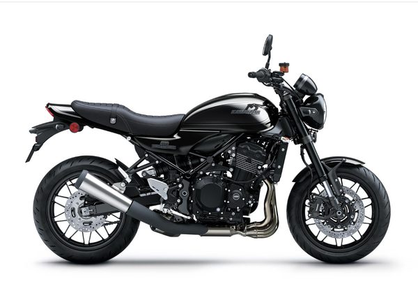 KAWASAKI Z900RS - BLACK BALL EDITION 2026 - CLASSICS & CRUISERS - MOTORKY