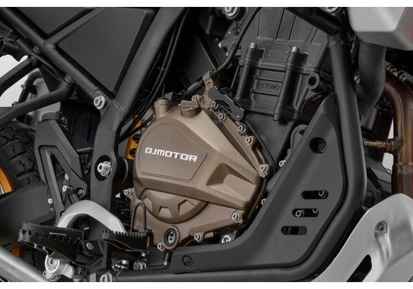 QJ MOTOR SRT 450 RX - ČERNÁ - SRT 450 RX - MOTORKY