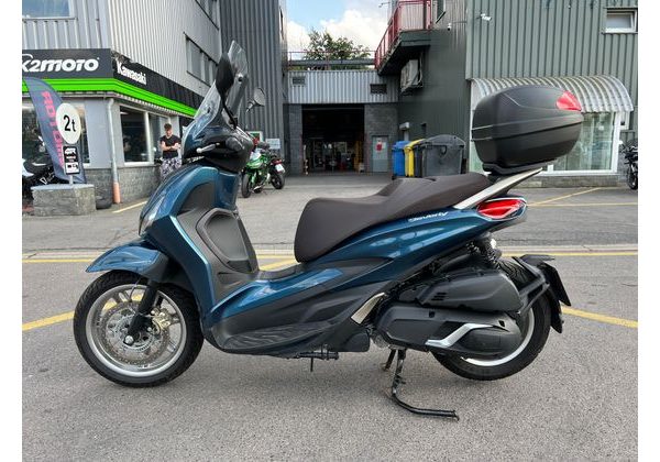 PIAGGIO BEVERLY 400 BLU OXYGEN - PIAGGIO - MOTOBAZAR