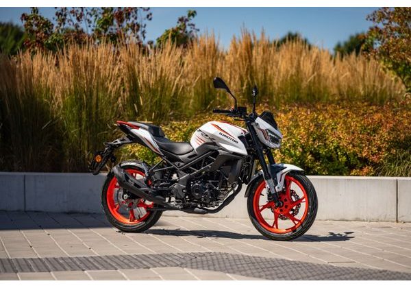 QJMOTOR TRX 12 BÍLÁ - TRX 12 - MOTORKY