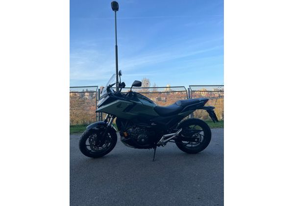 HONDA NC750 X ZELENÁ - NOVINÁŘSKÝ MOTOCYKL - HONDA - MOTOBAZAR