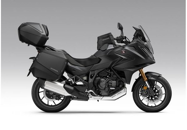 HONDA NT1100 ES DCT - ČERNÁ 2027 - NT1100 - MOTORKY