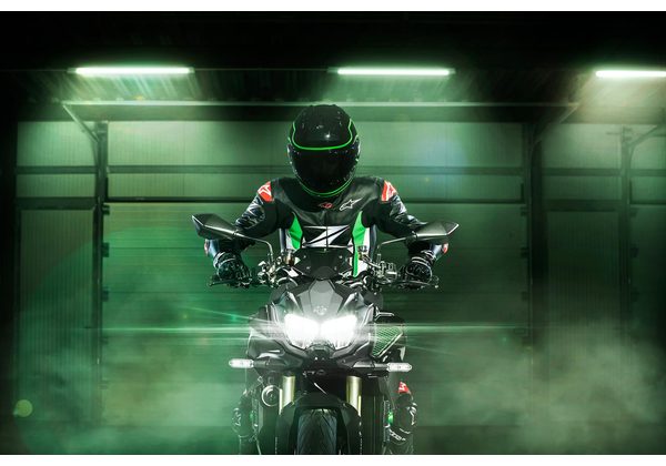 KAWASAKI NINJA H2 SE - ŠEDÁ 2027 - SPORT TOURER - MOTORKY