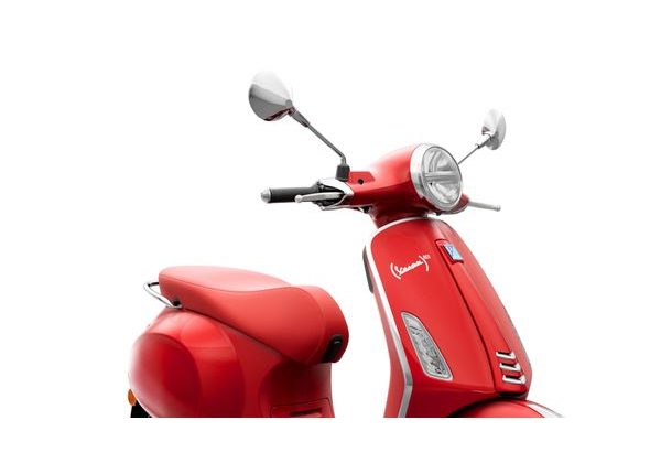 VESPA PRIMAVERA 125 RED E5+ - ČERVENÁ 2026 - PRIMAVERA - SKÚTRY
