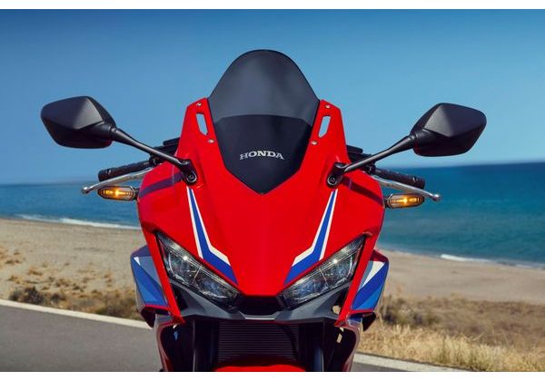 HONDA CBR500R - ČERVENÁ 2026 - CBR500R - MOTORKY