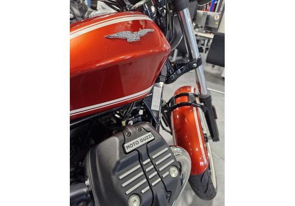 MOTO GUZZI V9 ROAMER - MOTO GUZZI - MOTOBAZAR