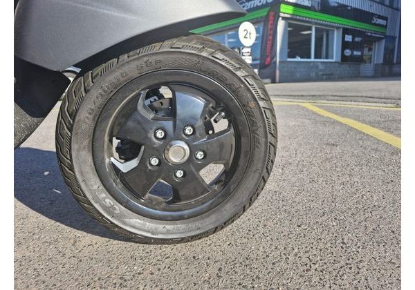 PIAGGIO 1 L3 E5 GREY MATT - ELEKTRICKÉ SKÚTRY - SKÚTRY